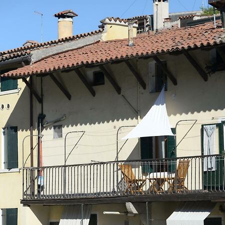 Appartement Mansardina Artista à Padoue Extérieur photo