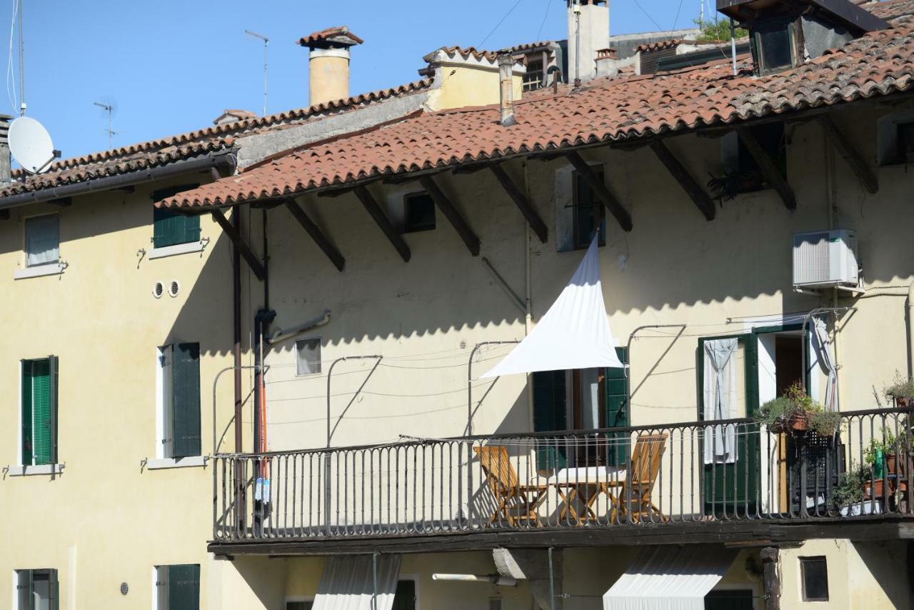 Appartement Mansardina Artista à Padoue Extérieur photo